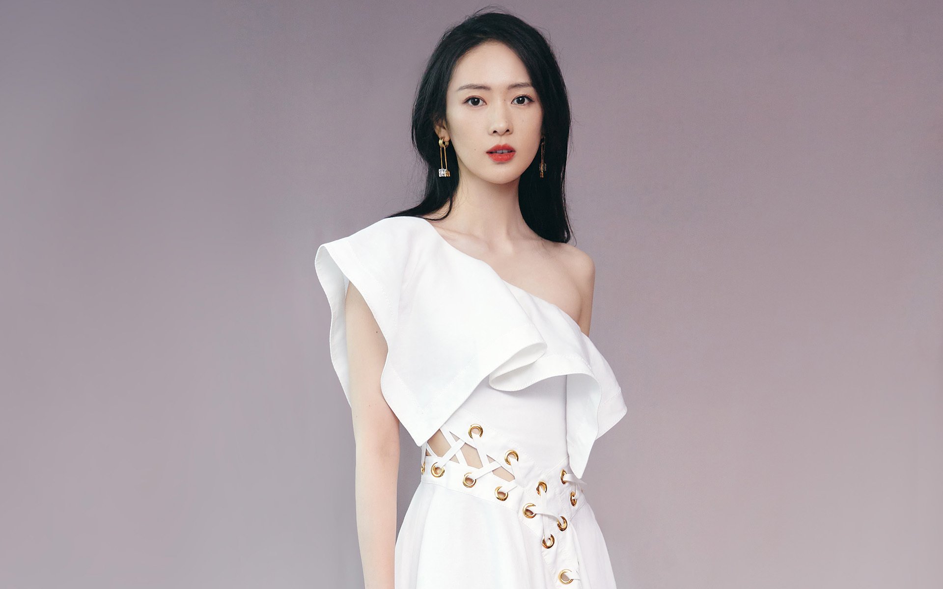 开云官方网页登录-_爵士队攻守平衡，排名稳步上升_，爵士队打法