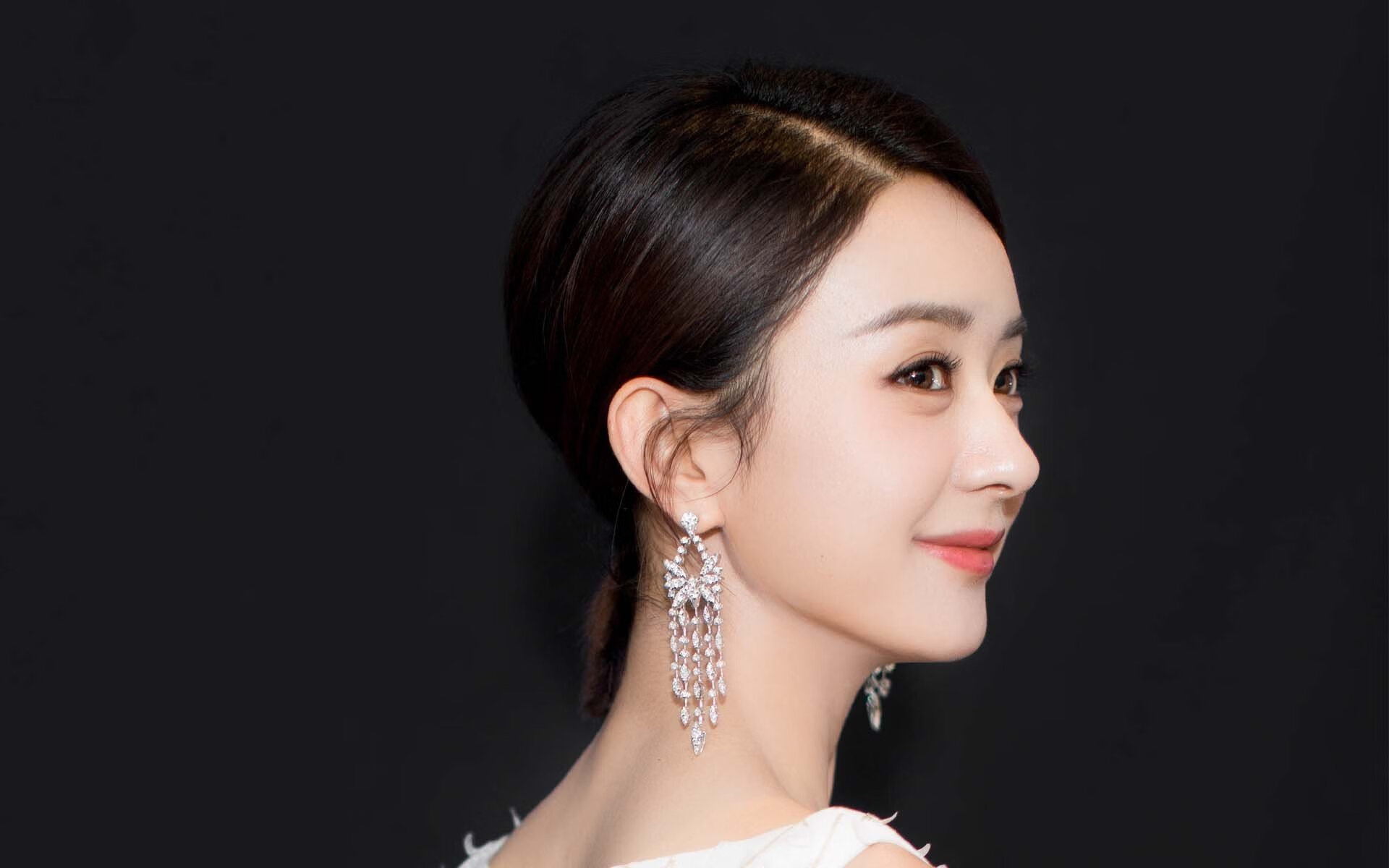 开云体育-海洋水下潜水运动大会，探索深海的奥秘与壮丽，海底潜水