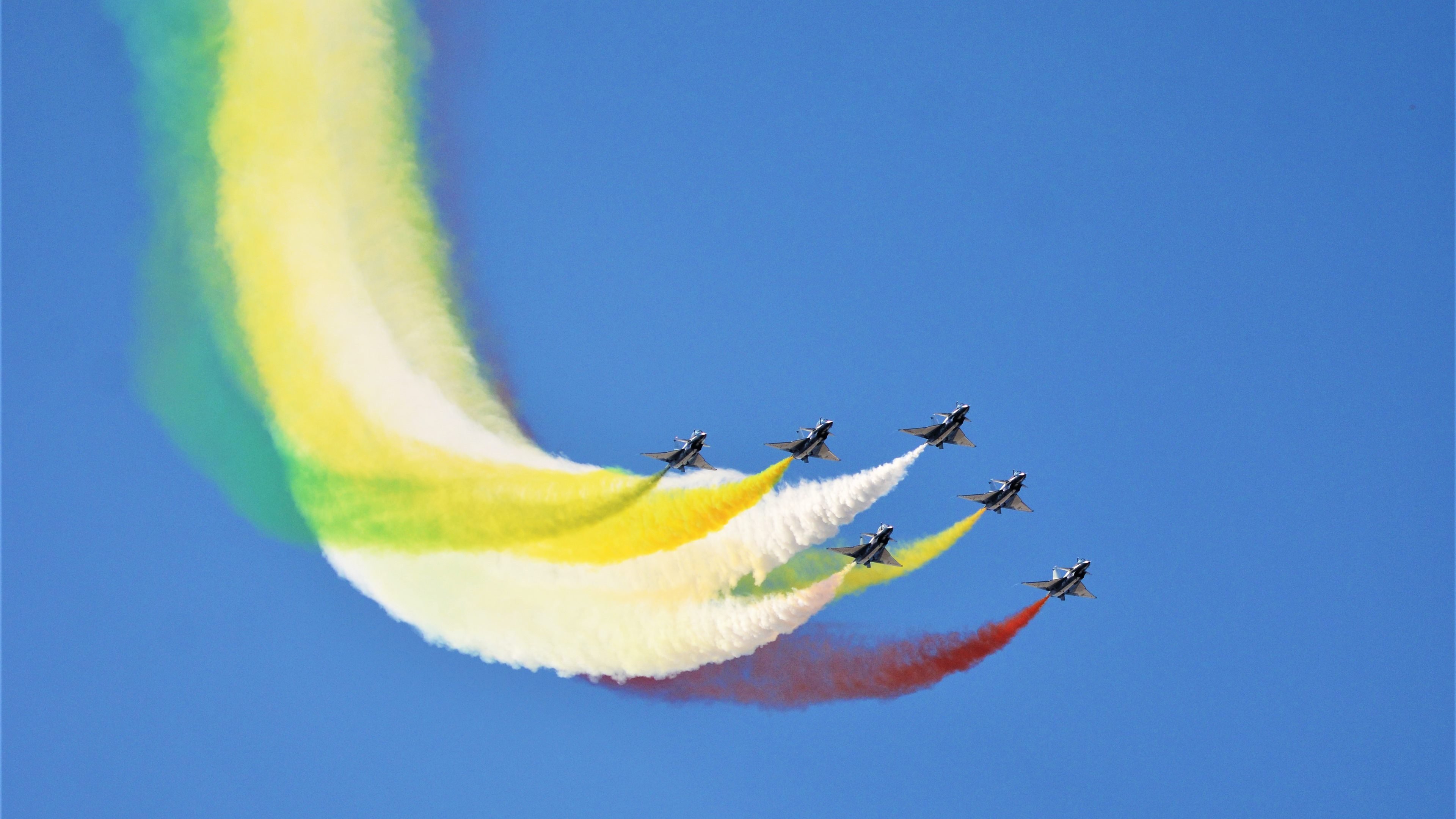 开云·体育官网-西布朗进攻端多点开花，铝土矿工欲保级，西布朗明