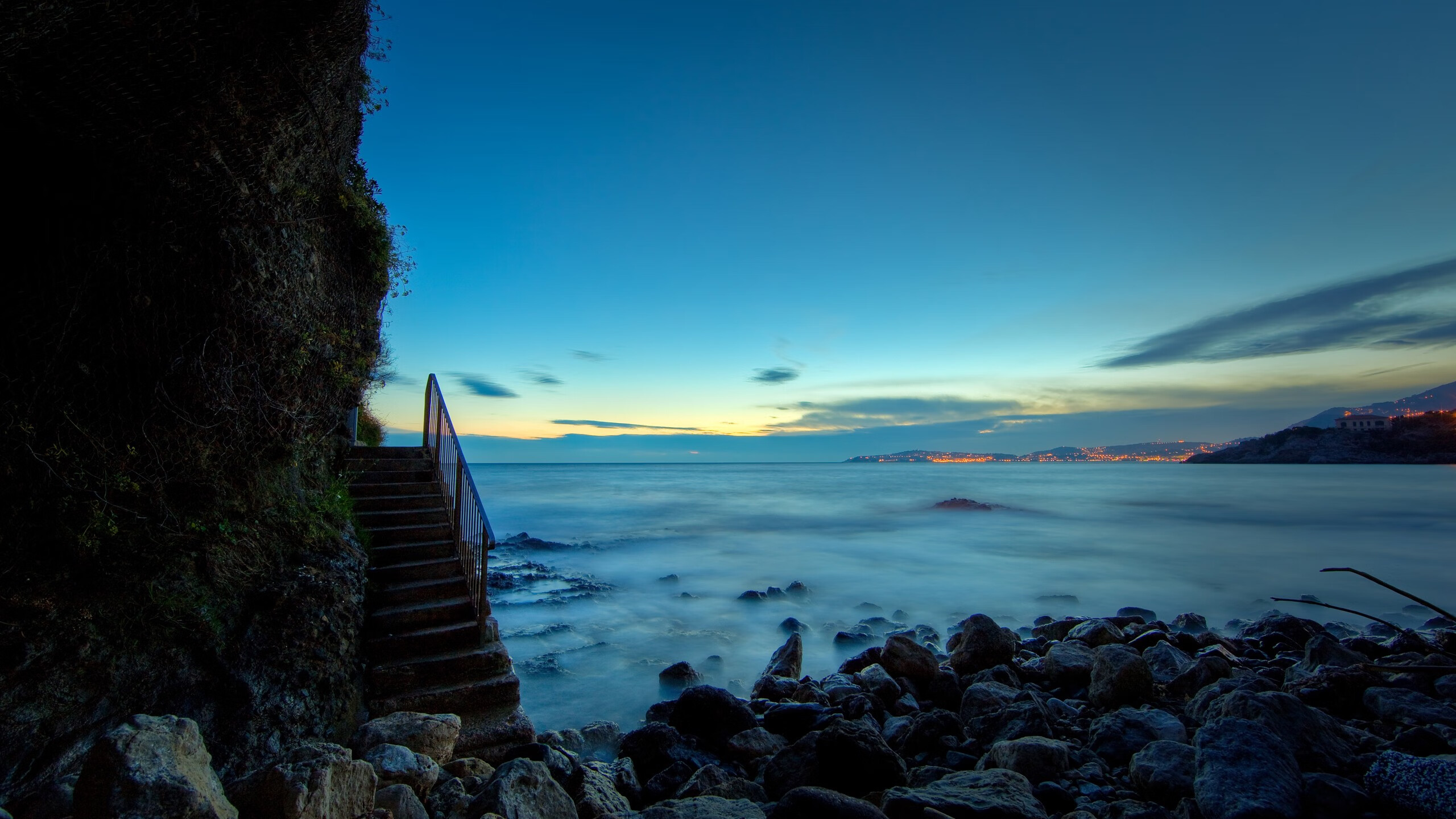 篮球巨星伤愈复出 助力球队冲击总冠军,球员伤愈复出